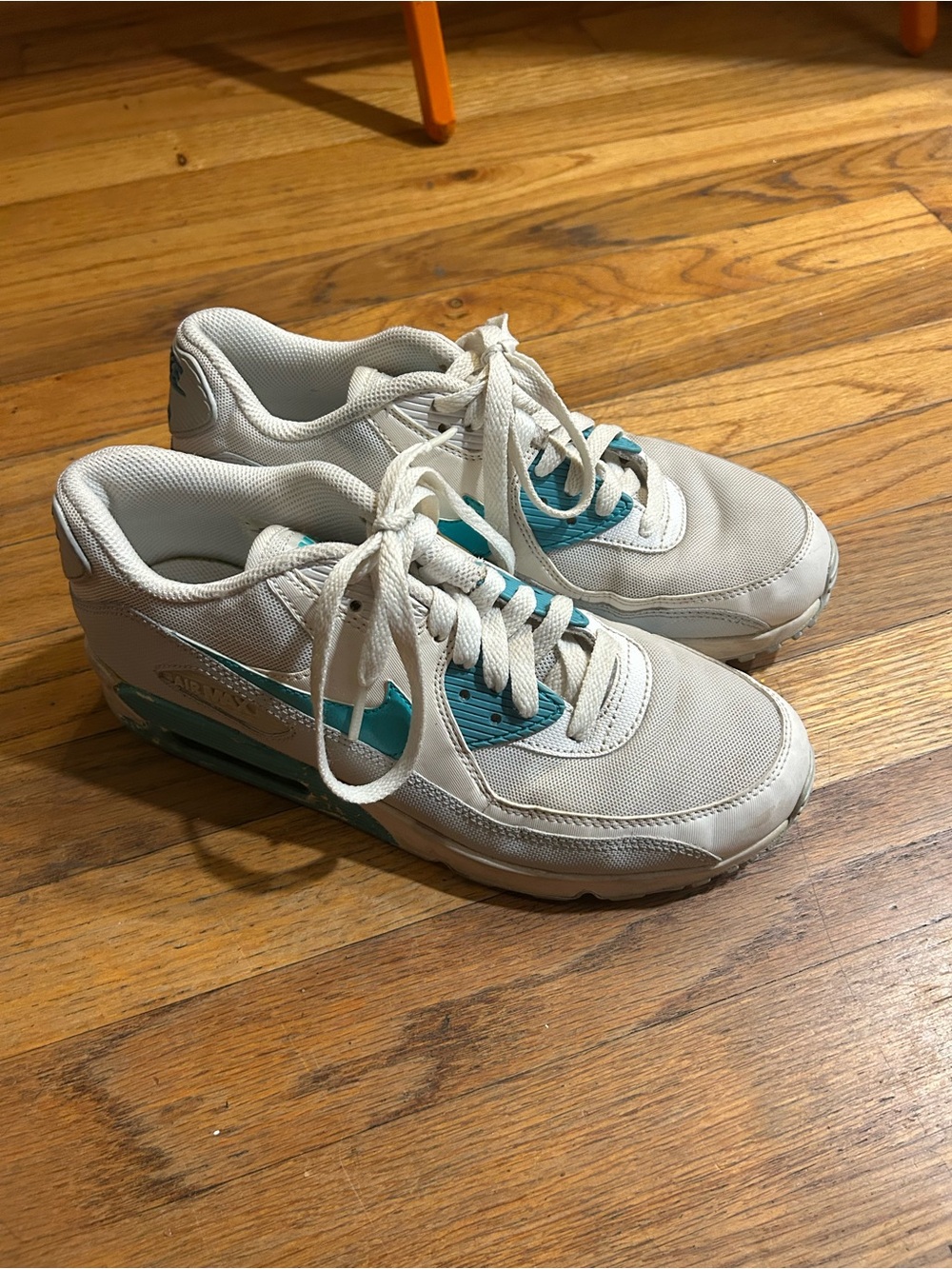 Nike White and Teal Retro Runner Sneakers